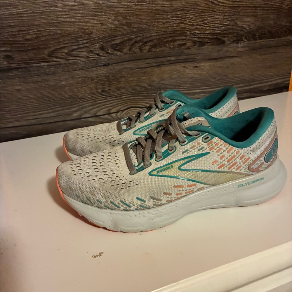 Brooks Glycerin Sneakers - Teal and White